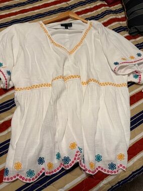 Lane Bryant White Top with Embroidery Multicolor Trim